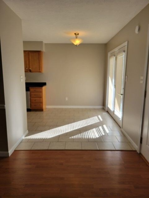 Building Photo - 1915 N Blackfoot Dr