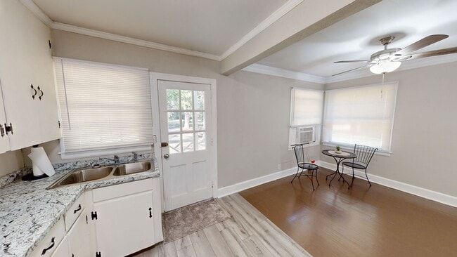 Building Photo - 2 acres in Millbrook w/ large screened in ...