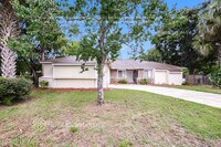 Building Photo - 3908 Woodglade Cove