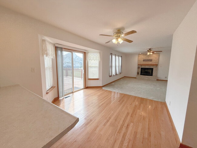 Building Photo - 1278 Knolls Ave S