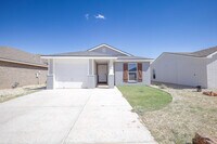 Building Photo - 2904 Bryan Ave