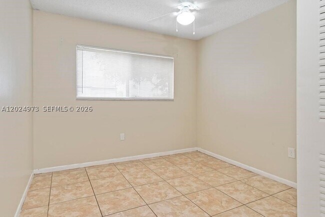 Building Photo - 7403 SW 152nd Ave