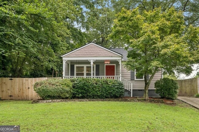 Building Photo - 1136 Gilbert St SE