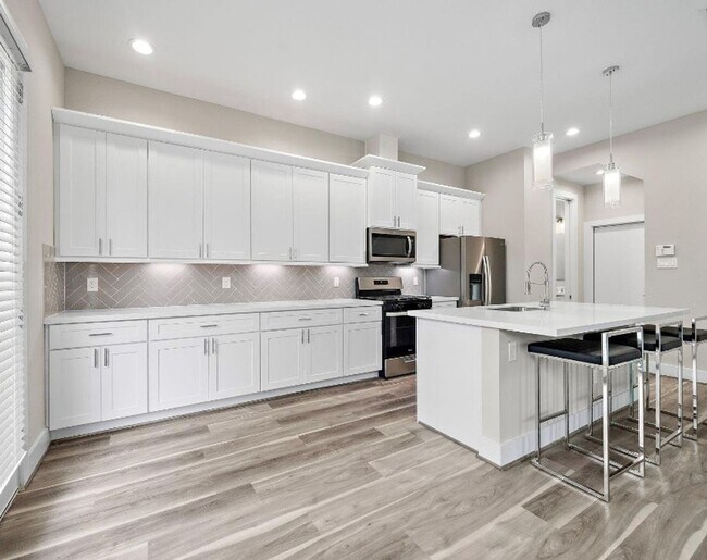 Building Photo - Brand New Construction in Houston!