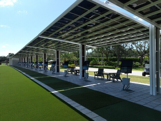 Building Photo - 18 Bristol Ln