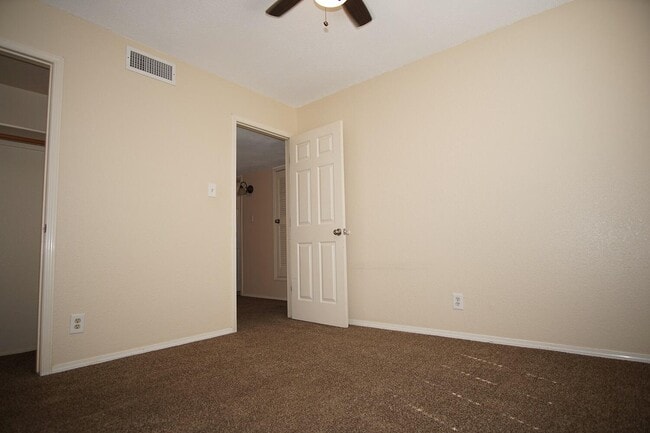 Building Photo - 2045 Pueblo Nuevo Cir