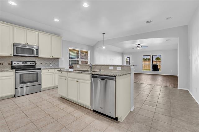 Building Photo - 13249 Palancar Dr