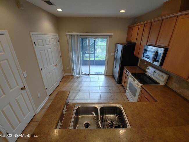 Building Photo - 13066 Shallowater Rd