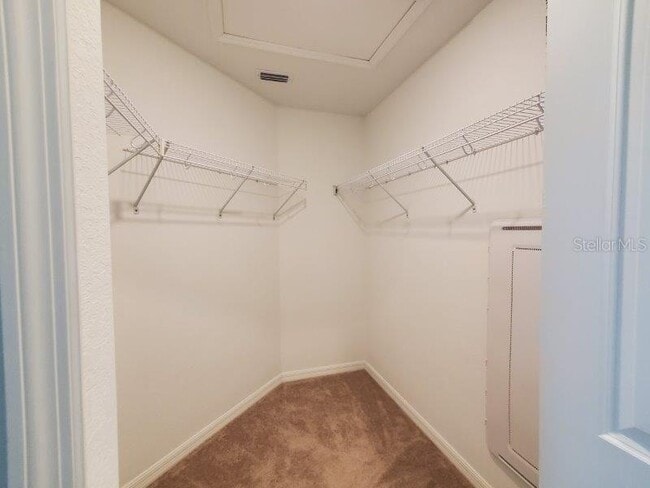 Building Photo - 14184 Heritage Landing Blvd