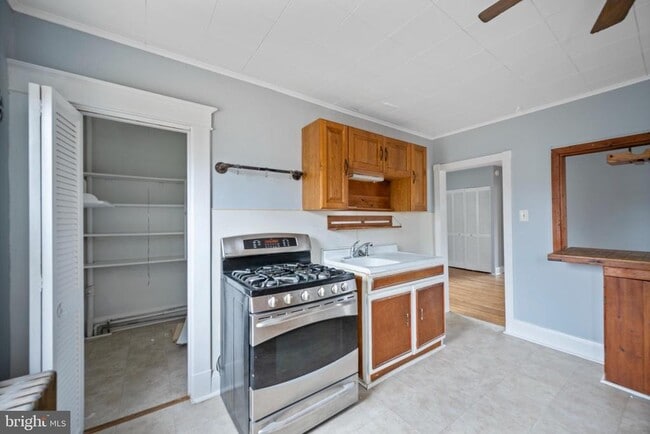 Building Photo - 2826 Inglewood Ave