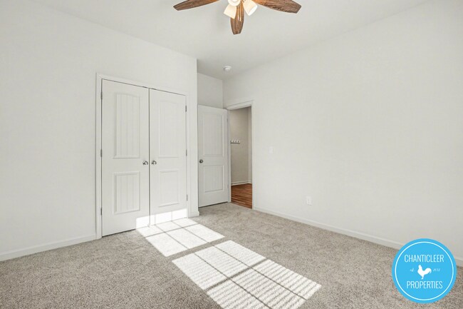 Building Photo - 6705 Hardwick Ln