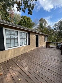 Building Photo - Secluded Hilltop Bungalow with Fenced Yard & Front Deck