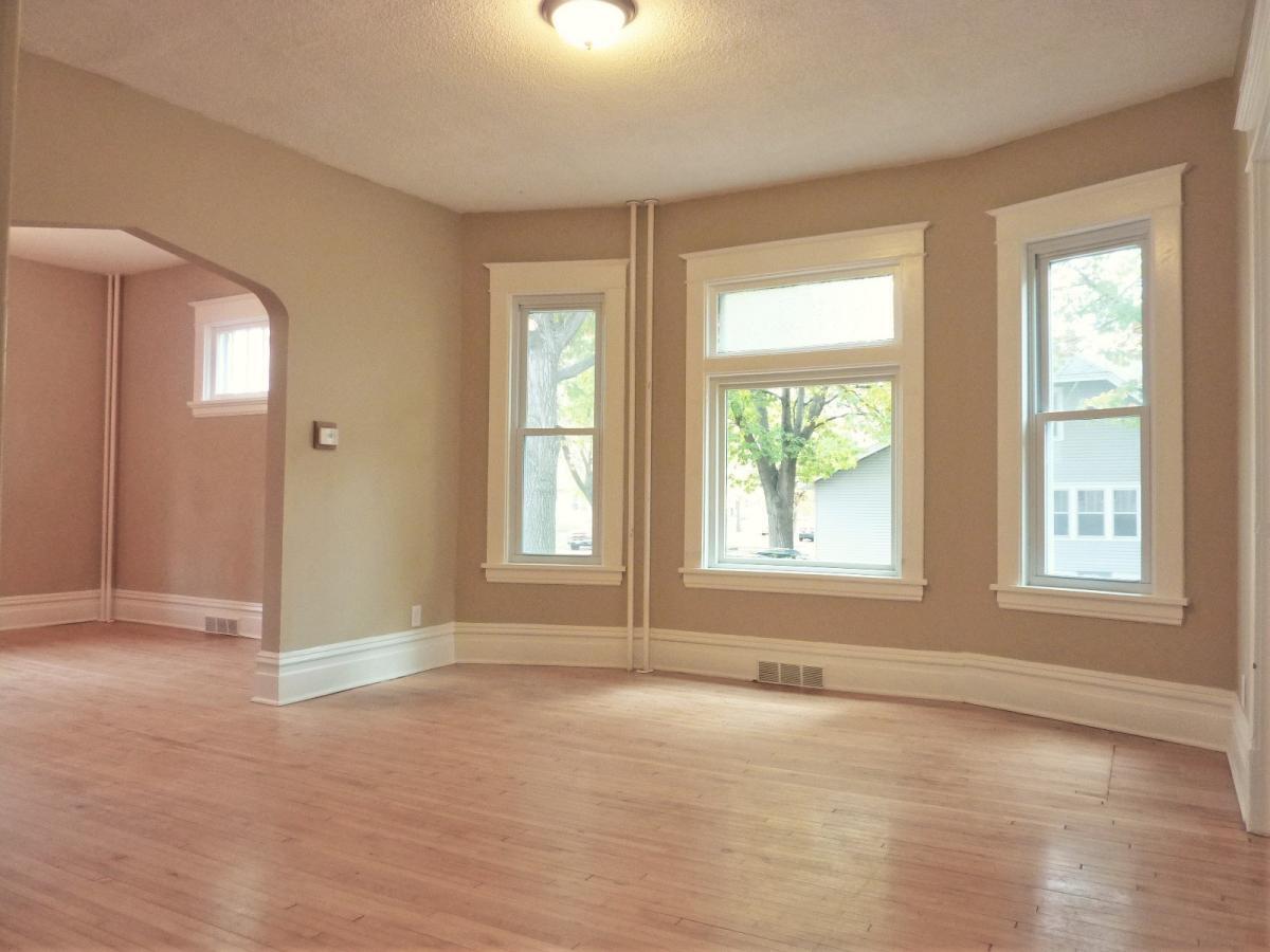 Building Photo - 738 Magnolia Ave E