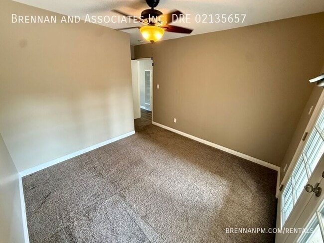 Building Photo - 1569 Parrot St