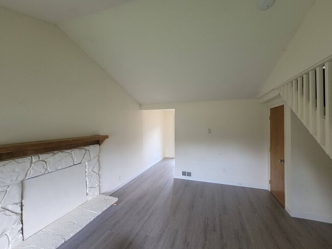 Building Photo - 666n52