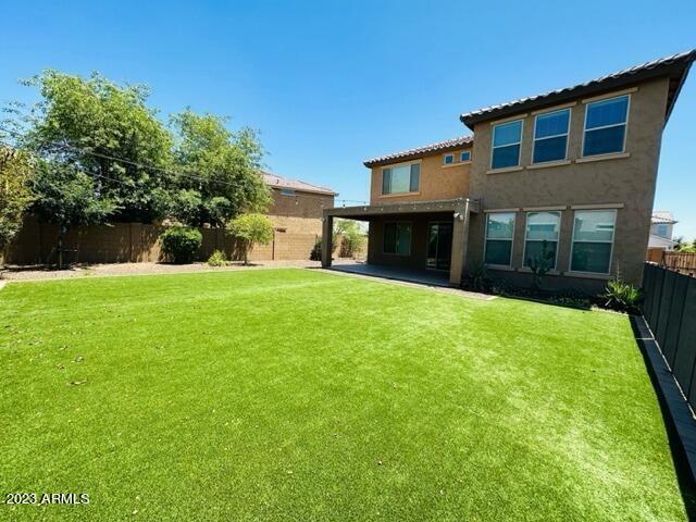 Building Photo - 9528 W Weeping Willow Rd