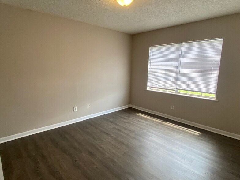 Building Photo - 4505 Patton Rd SW