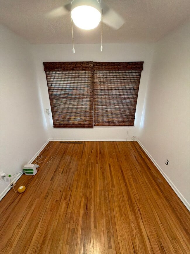 Building Photo - 3-Bedroom Home for Rent in El Camino Village | 2-Car Garage & Private Backyard