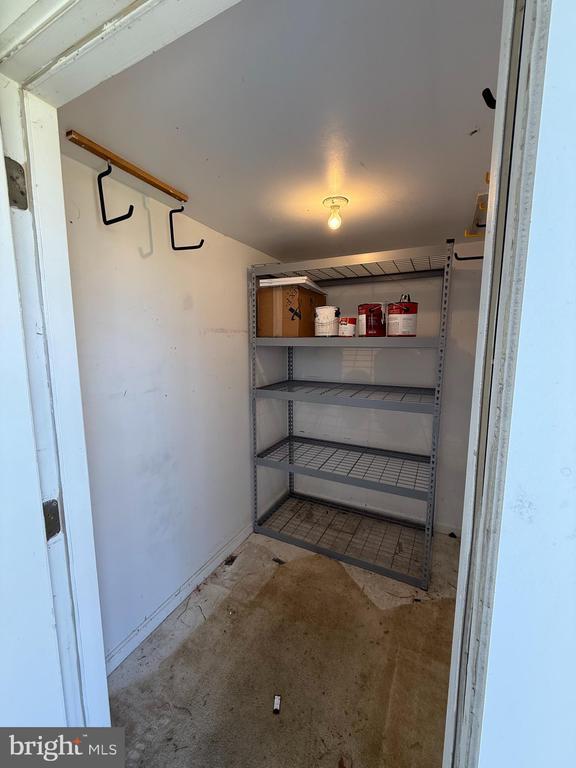 Building Photo - 5866 Orchard Hill Ct