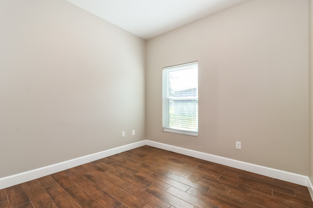 Building Photo - 742 Star Pointe Dr