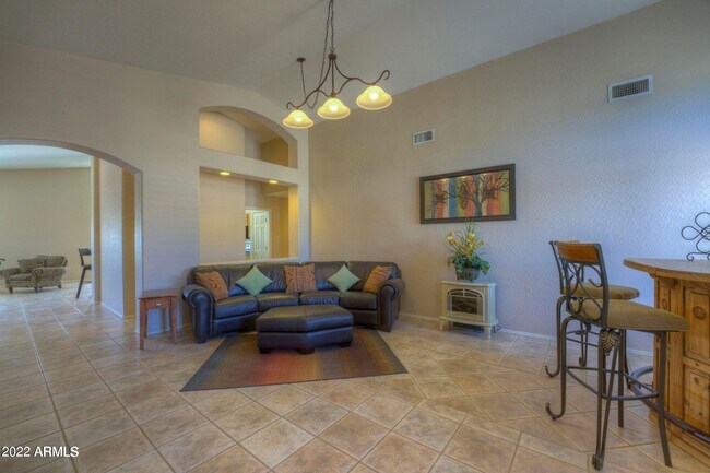 Building Photo - 35714 7th Ave