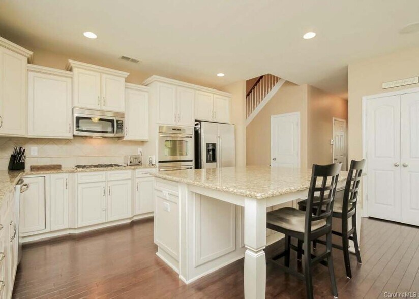 Building Photo - 17219 Caldwell Track Dr