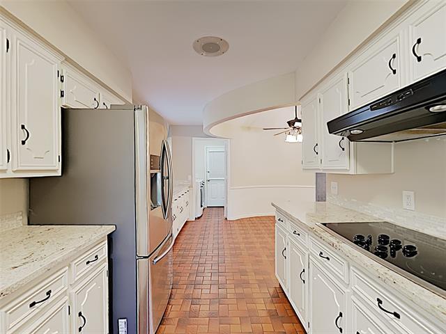 Building Photo - 1804 Mercedes Pl
