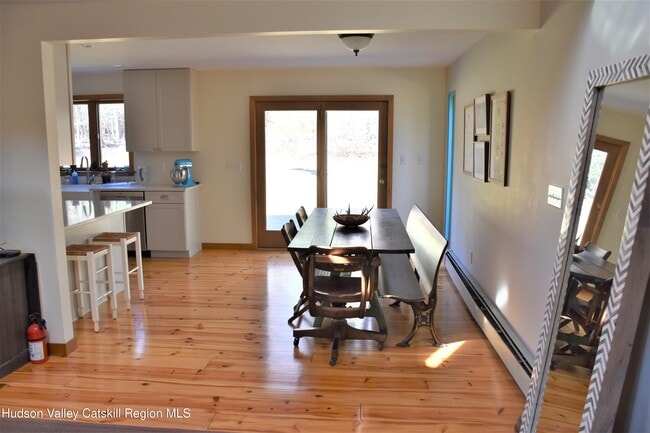 Building Photo - 219 Cherry Hill Rd