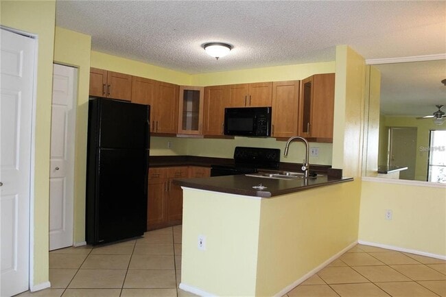 Building Photo - 5696 Baywater Dr