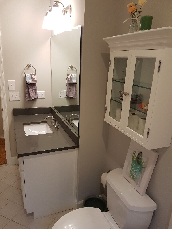 Building Photo - 336 5th St NE