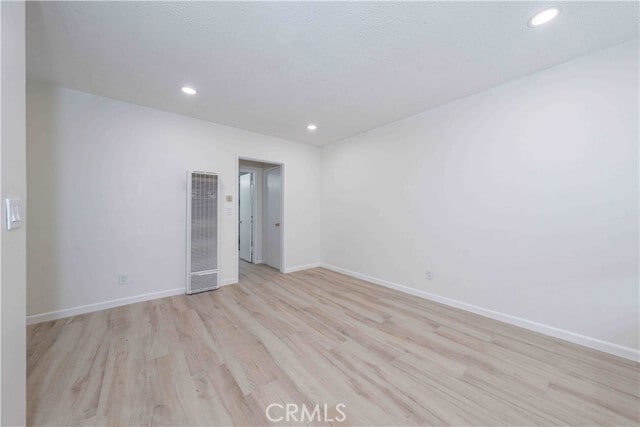 Building Photo - 1316 W Valencia Dr