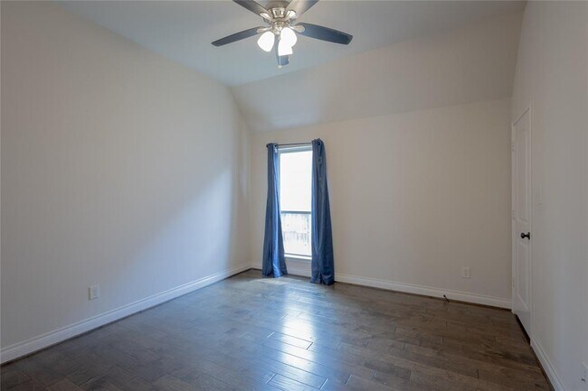 Building Photo - 11226 Dunstan Hill Dr