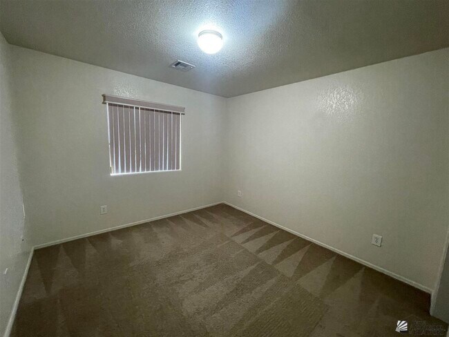 Building Photo - 10191 E 35th Pl