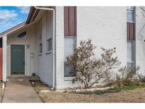 Building Photo - 13509 Red Fern Ln