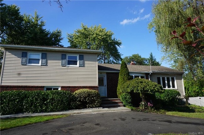 Building Photo - 40 Ludvigh Rd