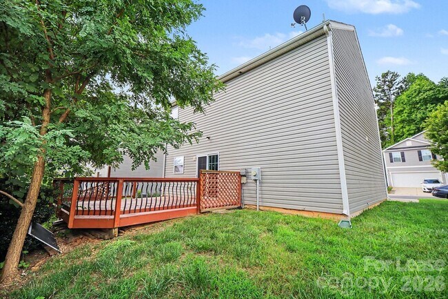 Building Photo - 4937 Broad Leaf Ct