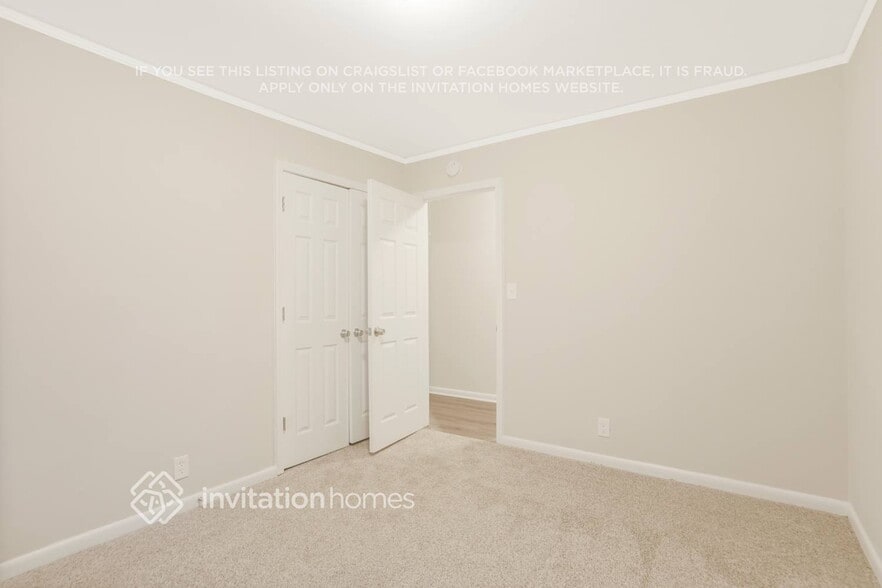 Building Photo - 1804 Timothy Dr SW