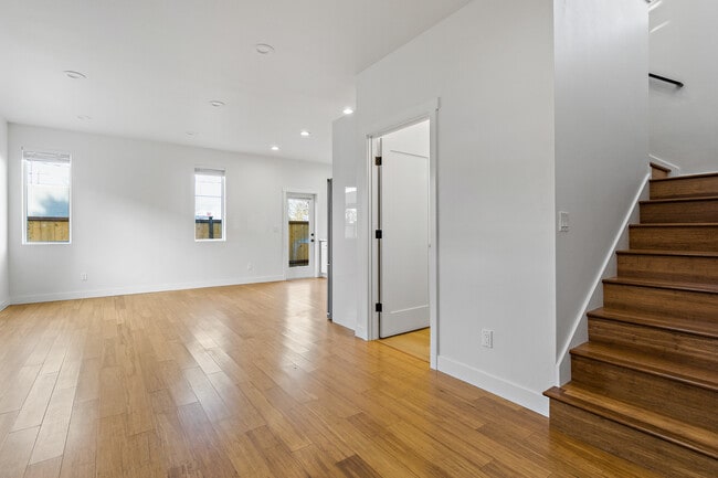 Building Photo - 2611 41st Ave SW