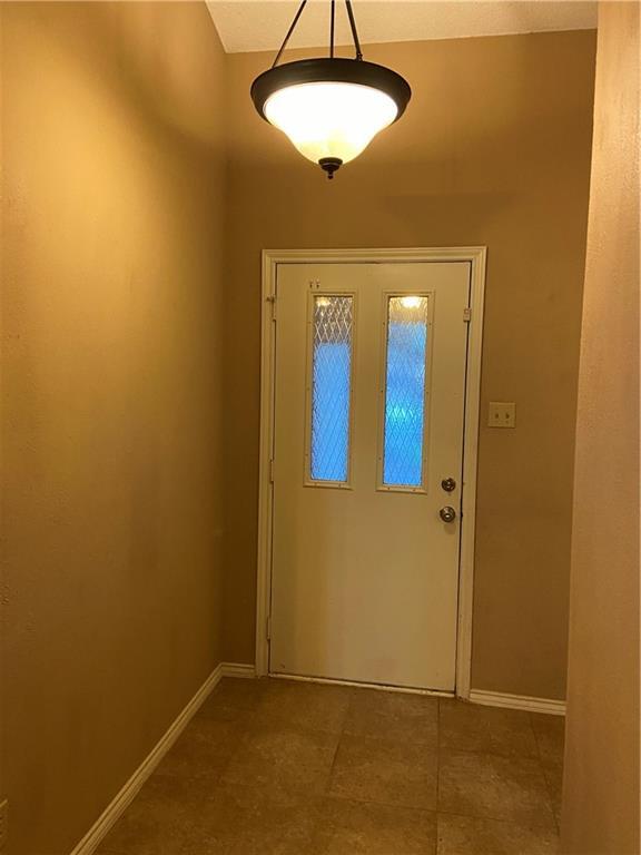 Building Photo - 6303 Weeks Cove