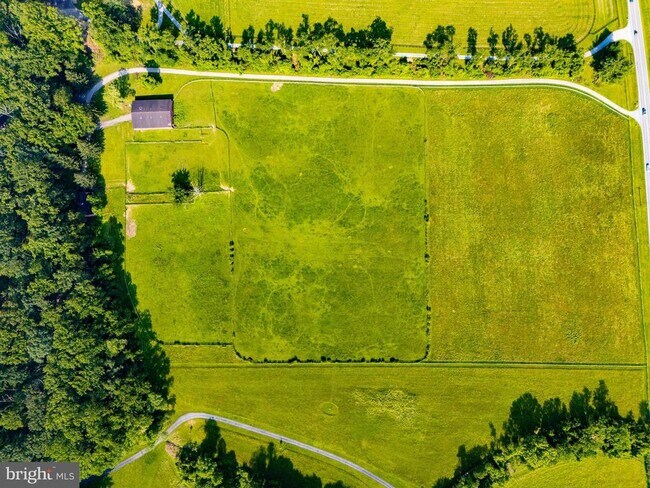 Building Photo - 2101 Tufton Ave