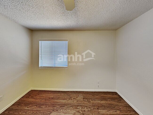 Building Photo - 3618 W Ethan Crossing Ln