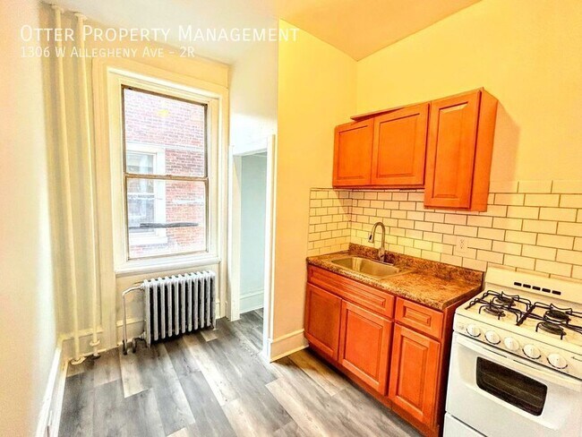 Building Photo - 1306 W Allegheny Ave