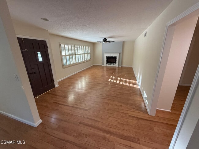 Building Photo - 1191 Calle Contento