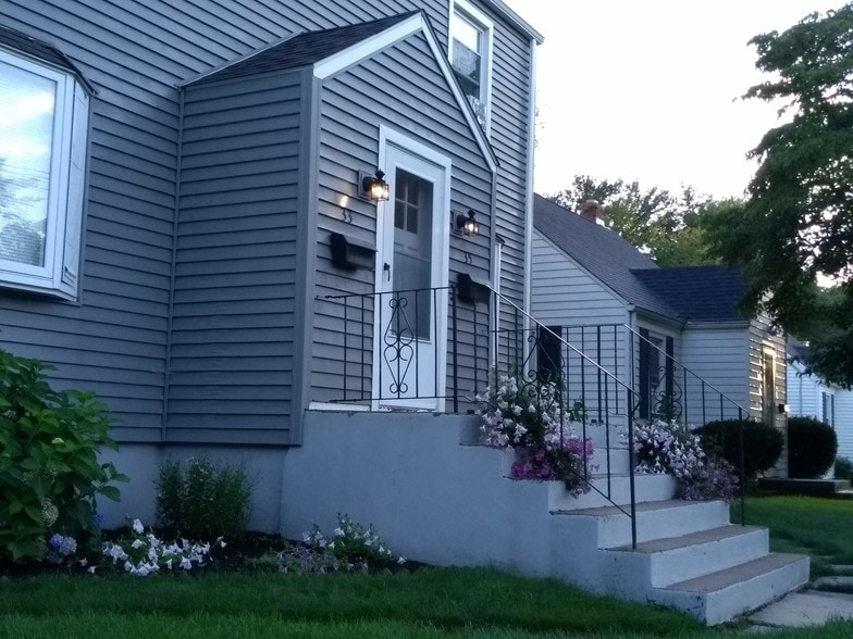 Main Entrance - 33 Englewood Ave