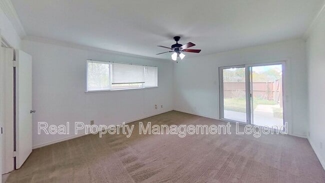 Building Photo - 3607 Stables Ln