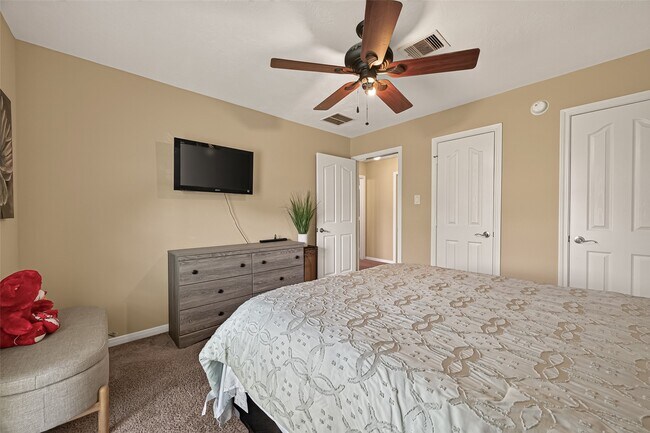 Building Photo - 6518 Palo Duro Dr