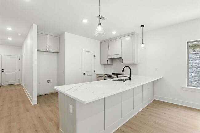 Building Photo - 13419 Teton Dr