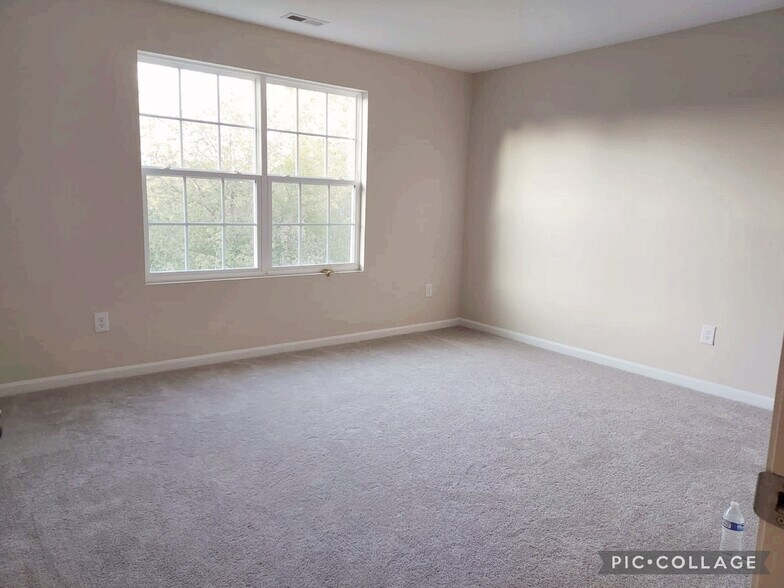 Building Photo - 3837 Copperfield Ct