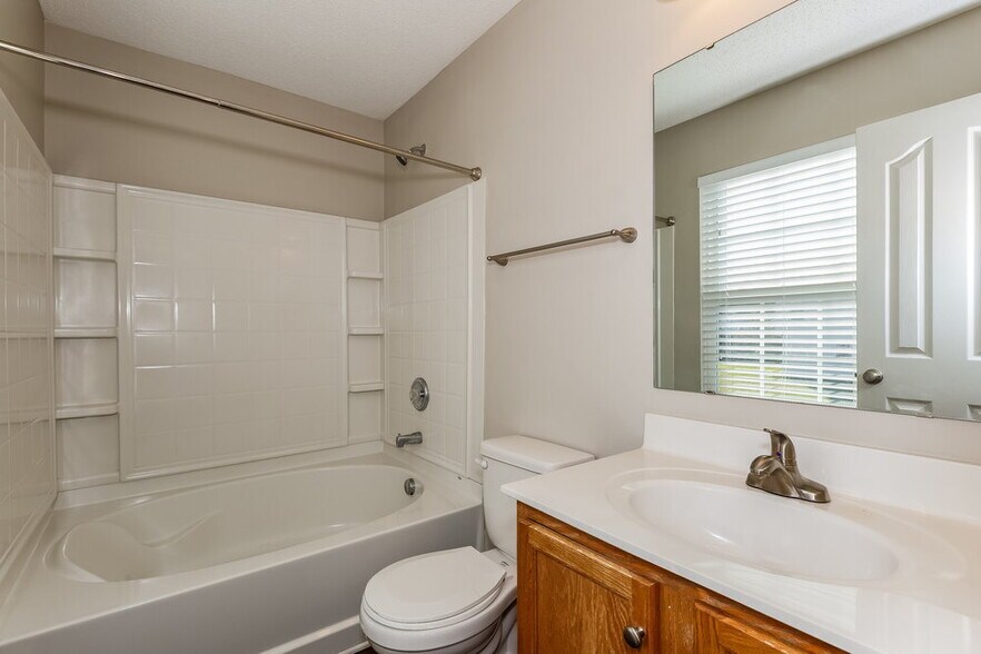 Building Photo - 14620 Arlandes Dr