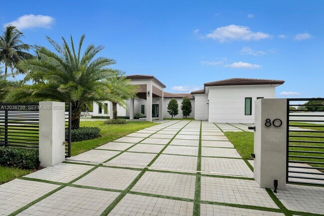 Building Photo - 80 NW 129th Ave